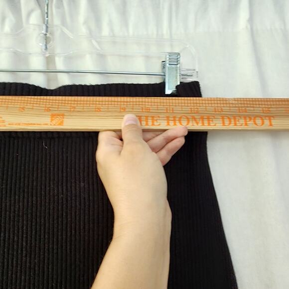 Sincerely Jules ribbed Midi Skirt in Black
slit knit stretchy boho M new Y2K - Picture 4 of 9